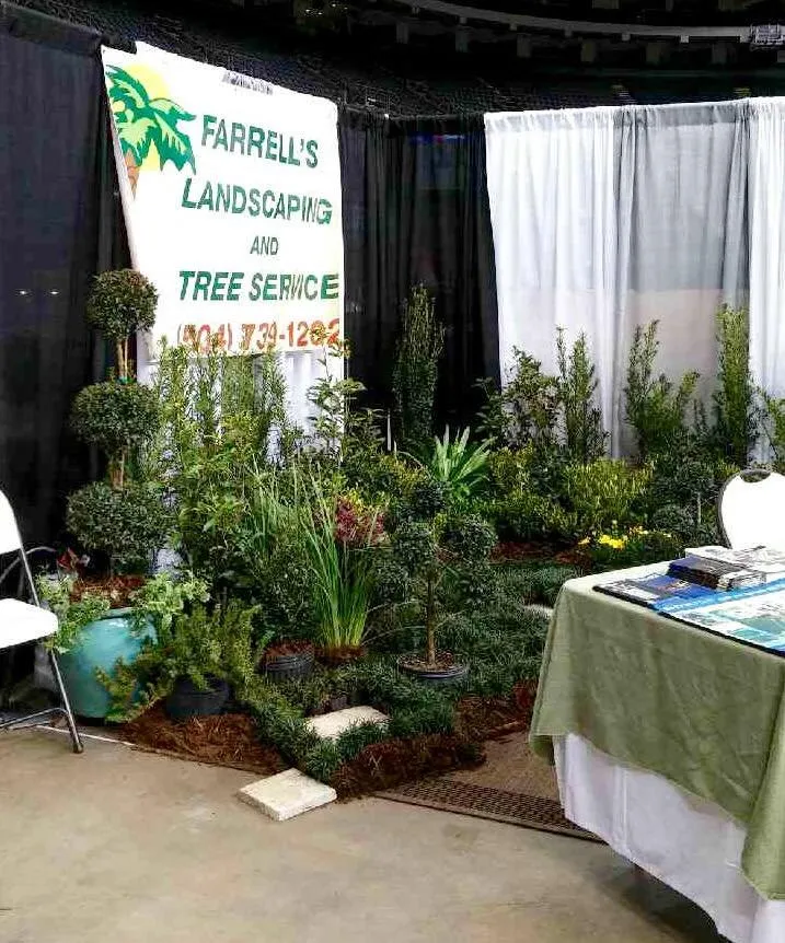 Professional lawn care service experts serving River Ridge, LA - Farrell's Landscaping & Tree Service