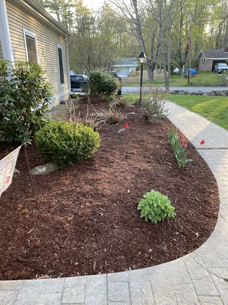 Reliable lawn mowing service in Rochester, NH - Farris & Son Property Maintenance