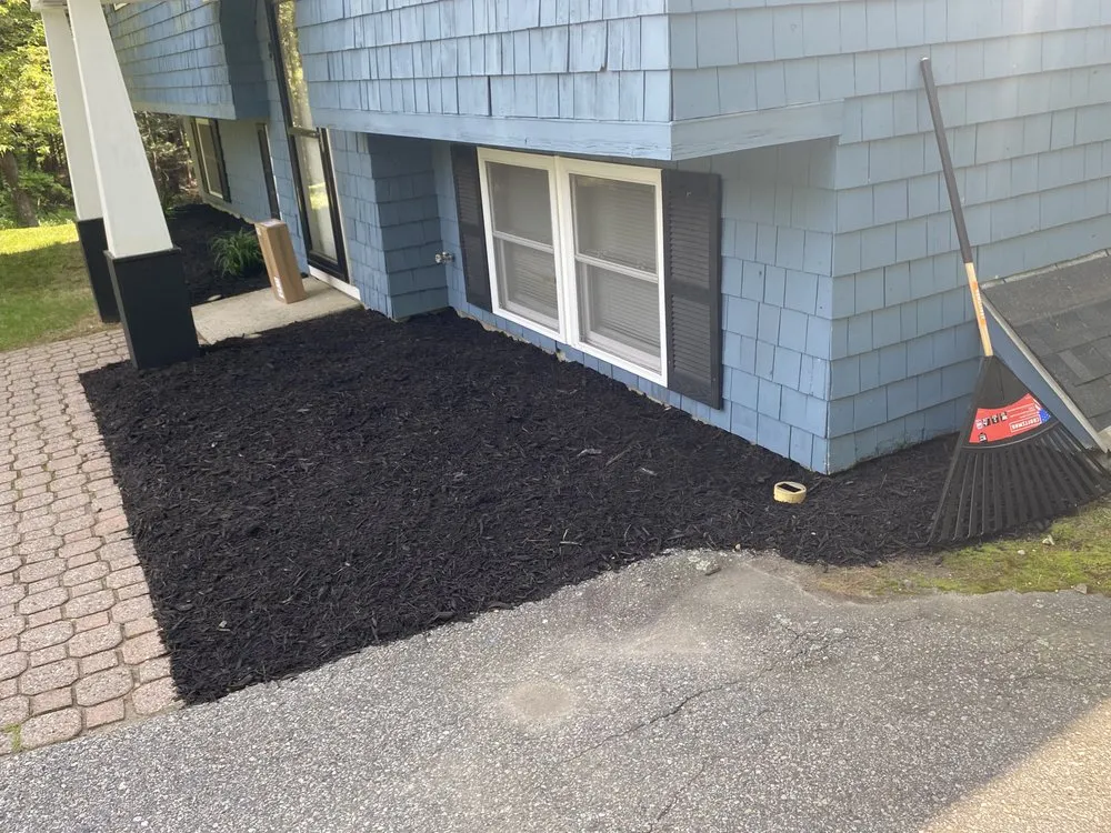 Top-rated residential landscaping with custom design across Rochester, NH - Farris & Son Property Maintenance