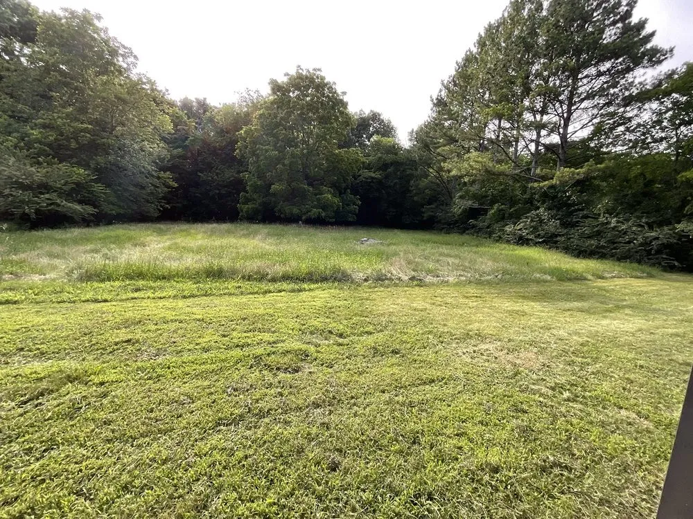 Expert lawn mowing service in Winchester, TN by Farris Lawncare & tree works