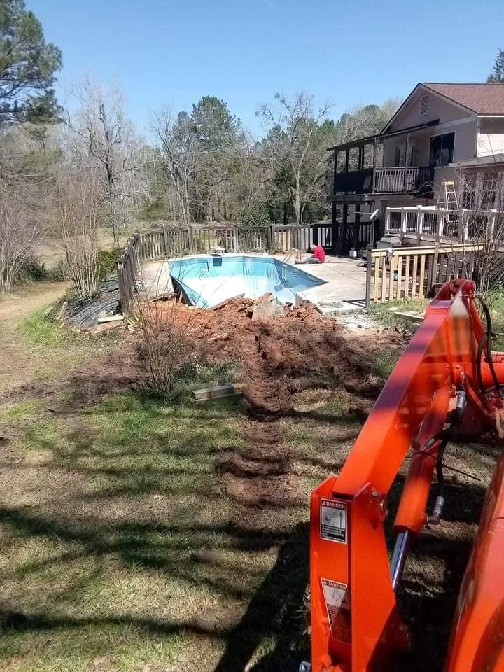 Affordable landscape design near you in Phenix City, AL by Farris Outdoors