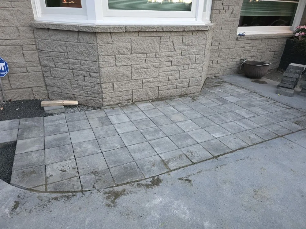 Trusted lawn care service in Bellevue, WA by Fascination  Garden