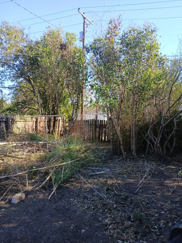 Custom garden landscaping experts serving Robinson, TX - Fast Lawn And Tree Service