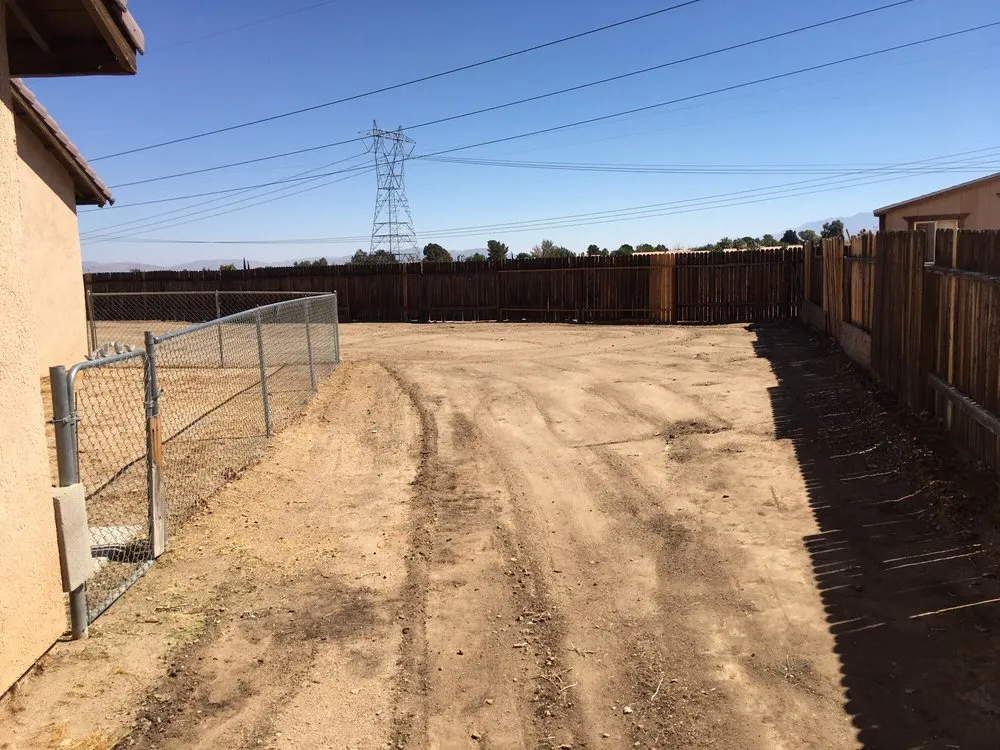 Expert lawn care service experts serving Hesperia, CA - Fast Trac Tractor Service