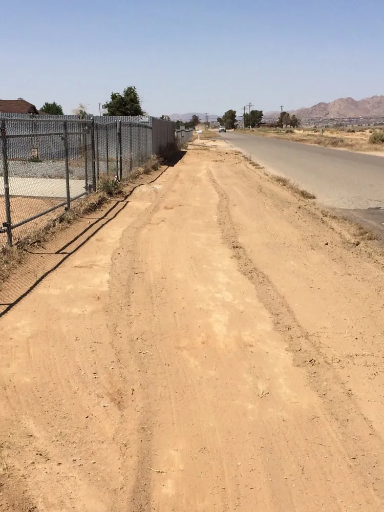 Top-rated landscaping services experts serving Hesperia, CA - Fast Trac Tractor Service