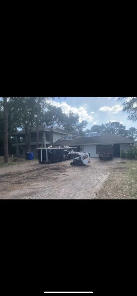 Reliable outdoor landscaping experts serving Tampa, FL - Fast Tracks Land Management