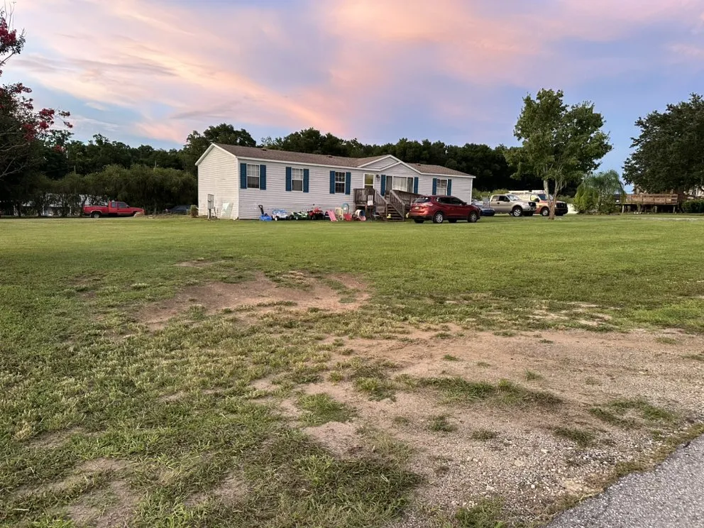 Custom yard cleanup service in Dade City, FL - Fastrac Property Maintenance