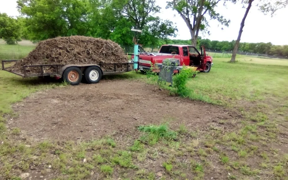Affordable yard cleanup service for residential properties in Waco, TX by Fat Boyz Landscaping
