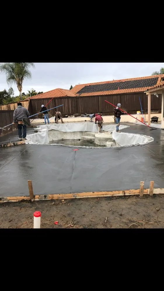 Reliable garden landscaping for homes in San Diego, CA by FAT Concrete Construction