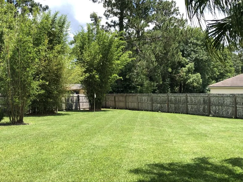 Local yard cleanup service in Orange Park, FL - Fat Grass Lawn Care