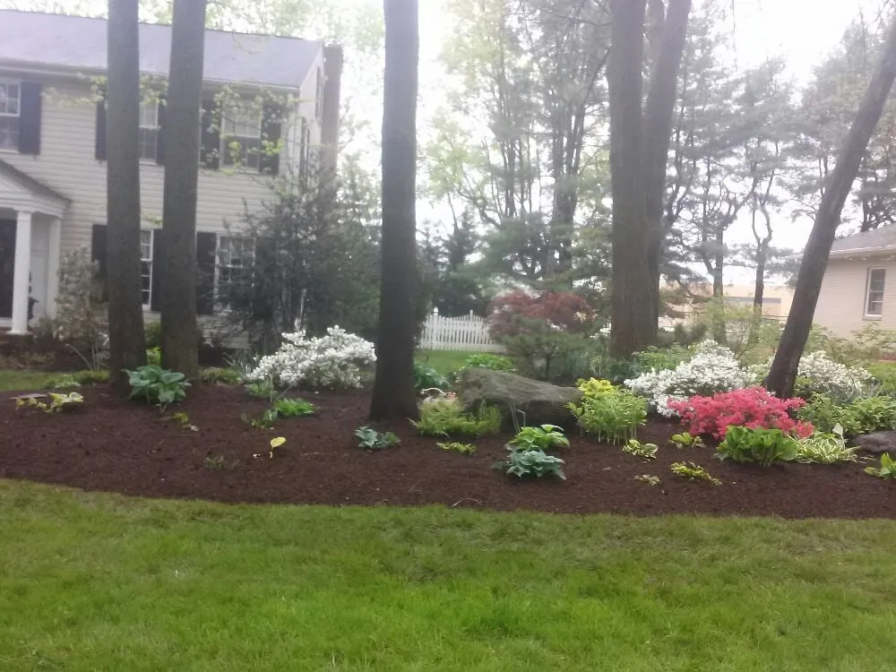 Custom residential landscaping in Wilmington, DE - Father & Son Lawncare