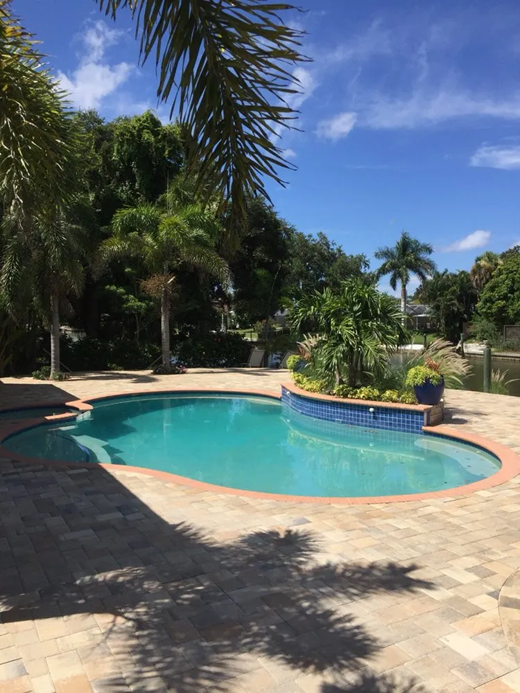 Custom garden landscaping experts serving Sarasota, FL - Father & Son Pavers and Landscaping