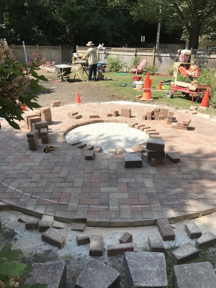 Affordable landscaping services for year-round maintenance in Evanston, IL by Father And Son Rodriguez Lawn Care