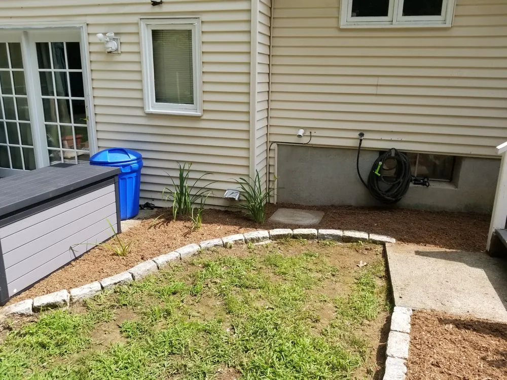 Custom residential landscaping in Enfield, CT - Father Nature Landscaping