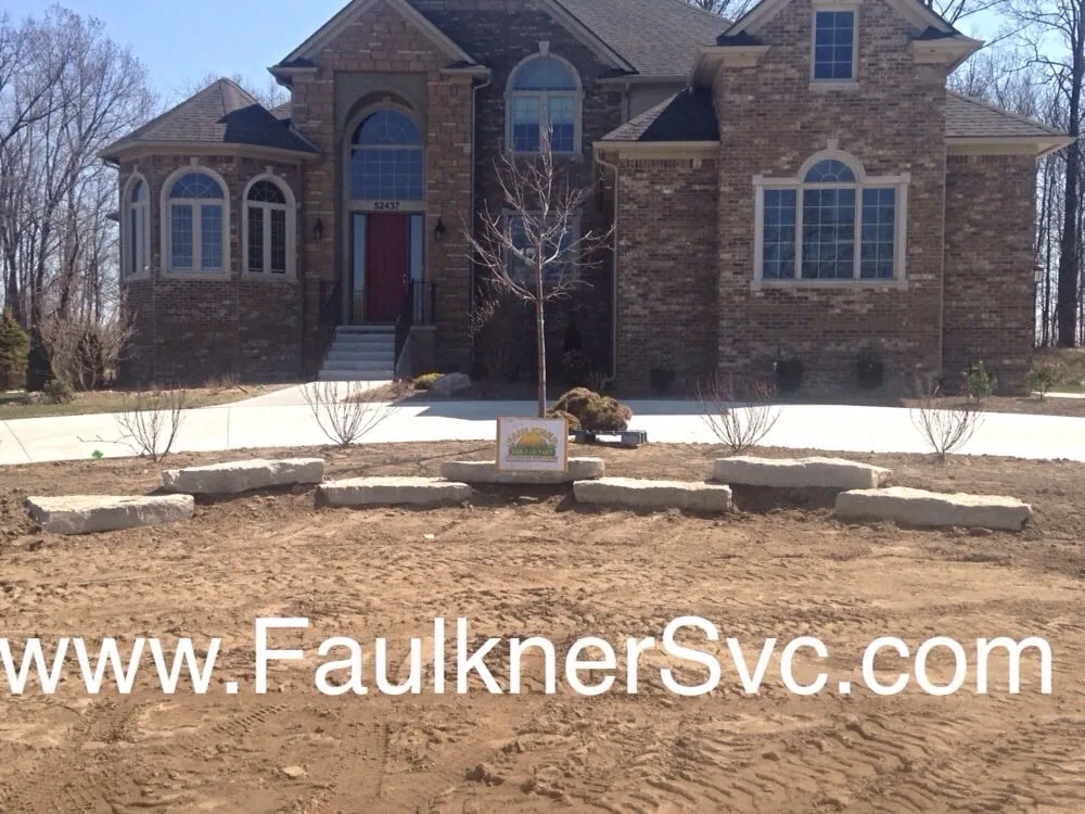 Custom landscape design experts serving South Lyon, MI - Faulkner Outdoor Services