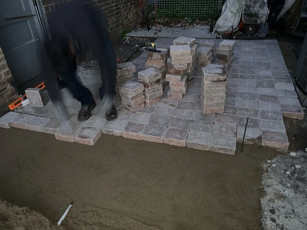 Top-rated lawn mowing service in Vernon Hills, IL - Fauscapes Landscaping & Snow Removal