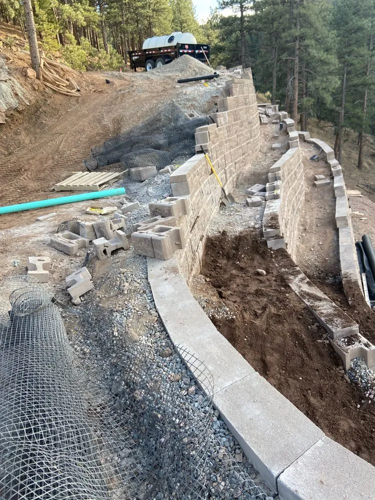 Local residential landscaping experts serving Lafayette, CO - Favela Landscaping Services