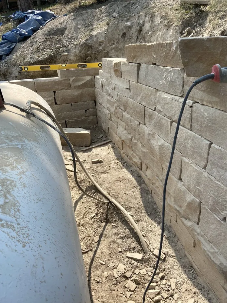 Expert lawn mowing service experts serving Lafayette, CO - Favela Landscaping Services