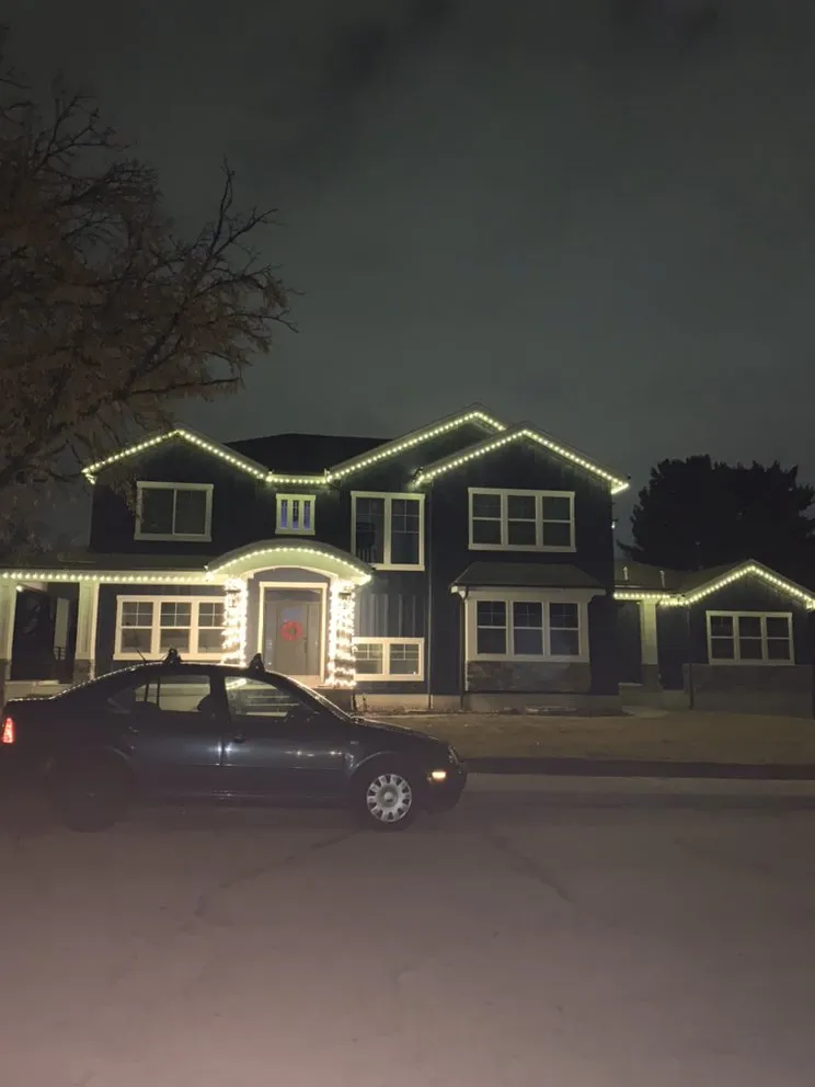 Top-rated lawn care service in Draper, UT by Favor-U