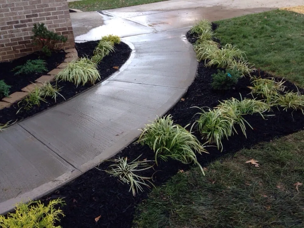 Local garden landscaping for homes in Lexington, KY by Fayette County Landscaping