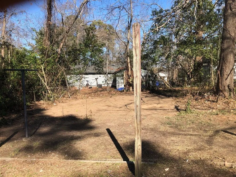 Custom lawn mowing service experts serving Fayetteville, NC - Fayettelawn Plus