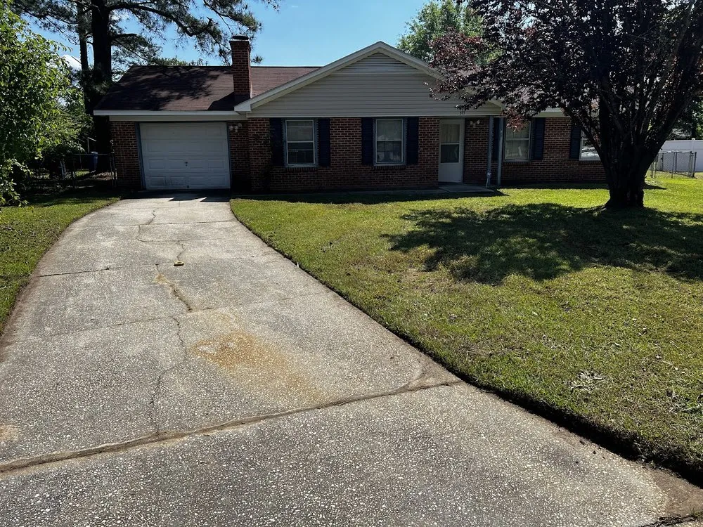 Expert yard maintenance for year-round maintenance in Raeford, NC by Fayetteville Lawn