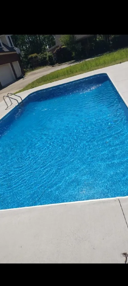 Custom yard cleanup service experts serving Spring Lake, NC - Fayetteville Pool Cleaning & Lawn