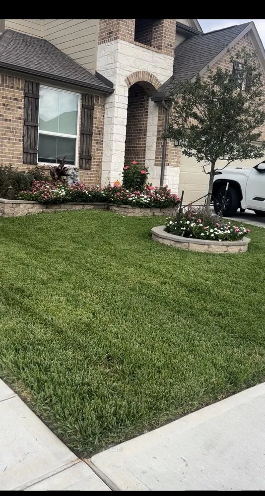 Local landscaping services in Houston, TX by Fb Landscaping
