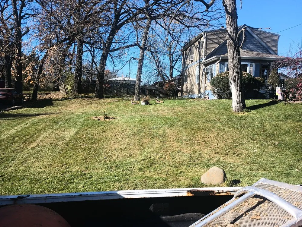 Top-rated lawn care service in Tinley Park, IL by FC Lawn Care and Landscaping