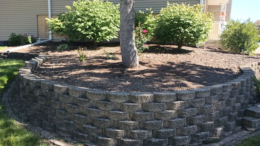 Professional residential landscaping in Tinley Park, IL by FC Lawn Care and Landscaping