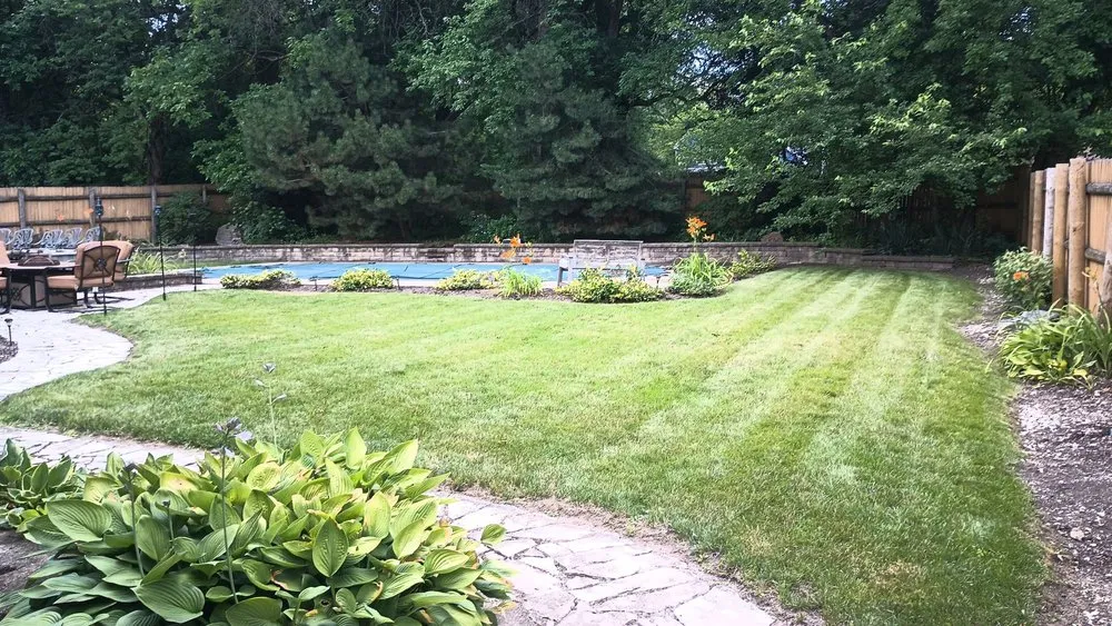 Top-rated lawn care service in Tinley Park, IL by FC Lawn Care and Landscaping