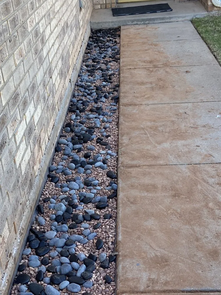 Local yard cleanup service in Moore, OK - Fco Great Landscaping