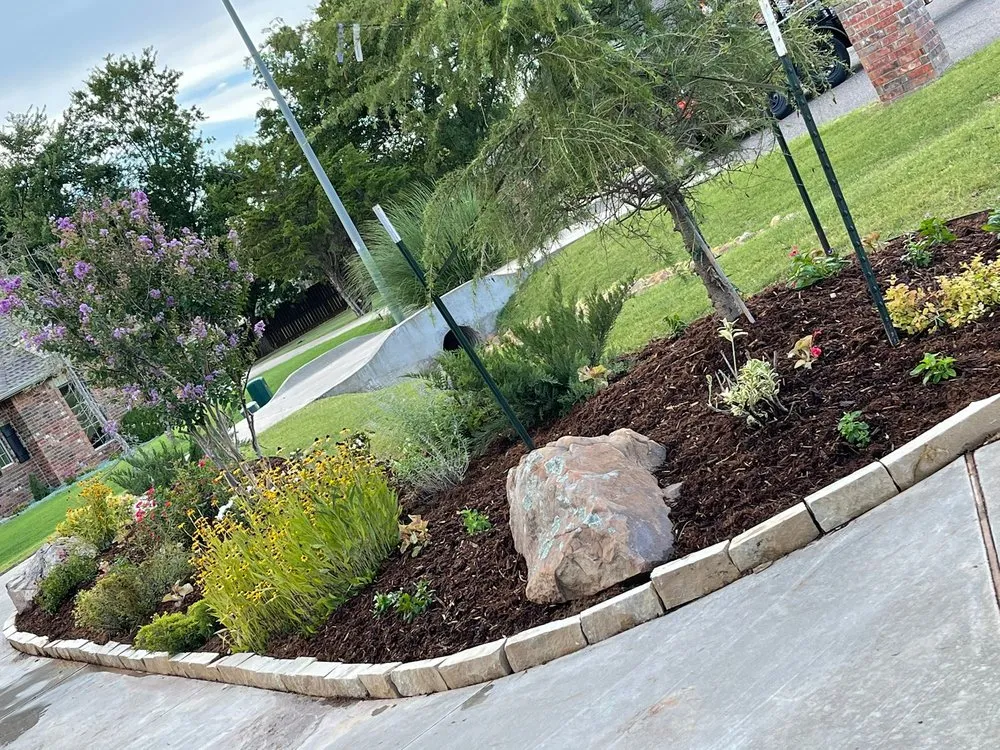 Reliable lawn care service for outdoor upgrades across Moore, OK - Fco Great Landscaping