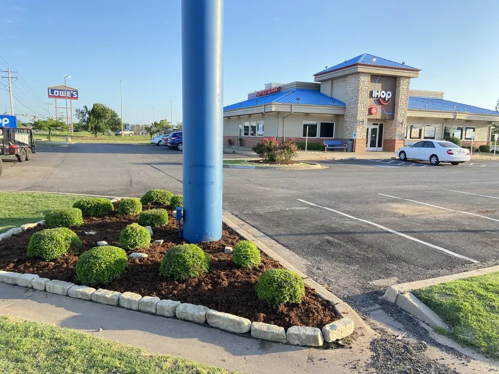 Professional lawn care service with custom design in Moore, OK by Fco Great Landscaping