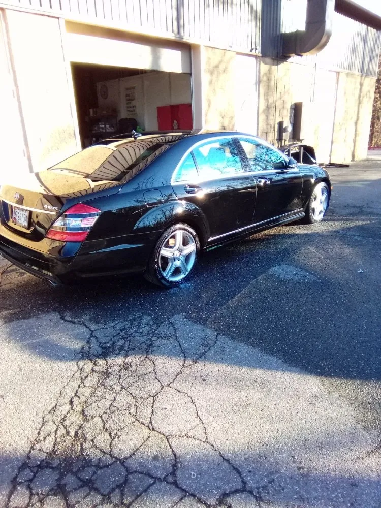 Reliable lawn care service for homes across Columbia, MD - Feaster Enterprises