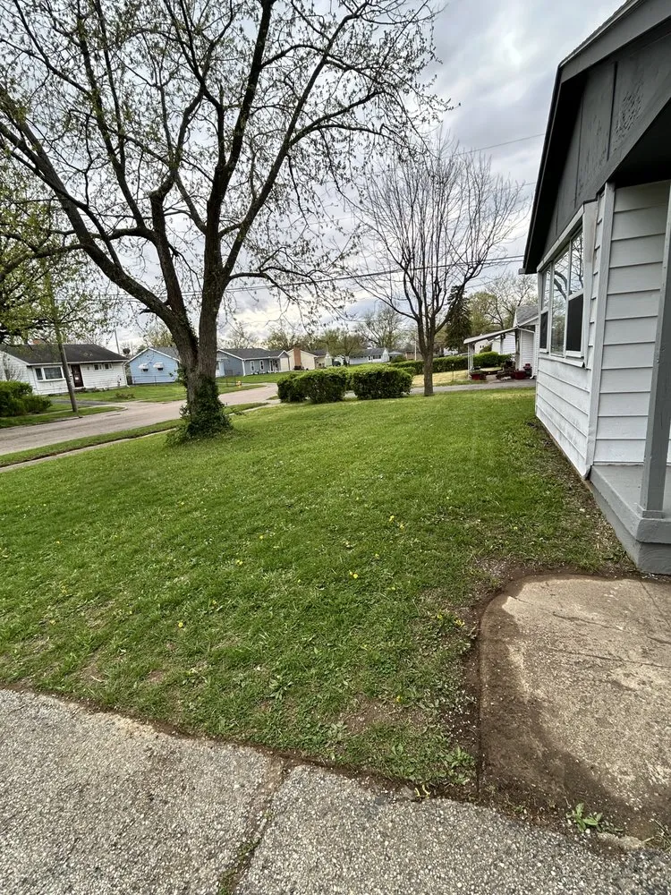 Reliable landscape installation experts serving Dayton, OH - Feels Like Home Lawn and Landscaping Services