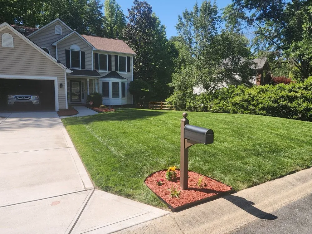 Professional garden landscaping in Bessemer City, NC - Feemsters Lawncare