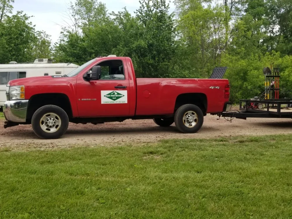 Professional yard maintenance experts serving Mason, MI - Feet Per Second