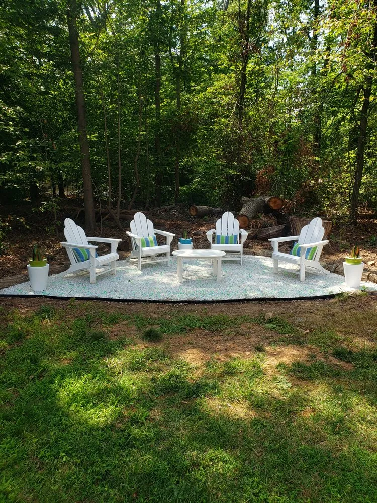 Reliable yard maintenance experts serving Silver Spring, MD - Feliciano Gonzalez