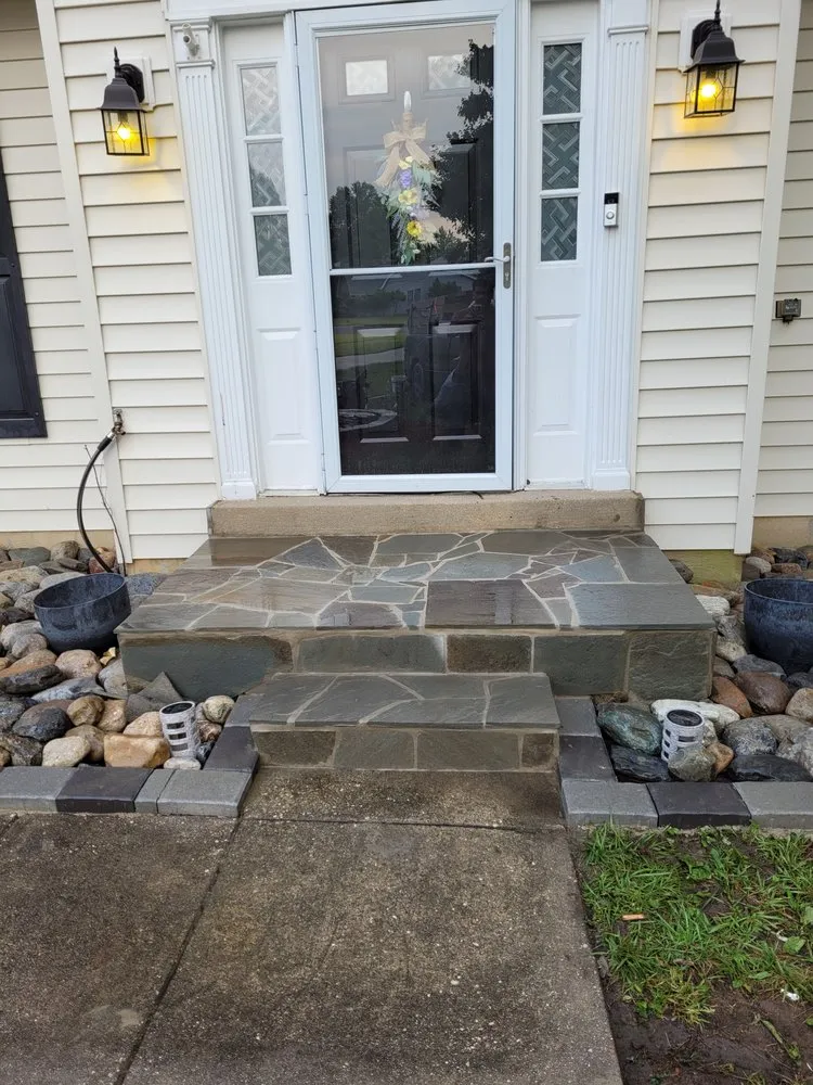 Expert lawn mowing service near you across Silver Spring, MD - Feliciano Gonzalez