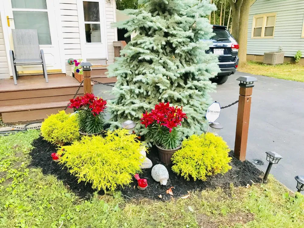 Top-rated garden landscaping in Syracuse, NY by Feliciano Landscape