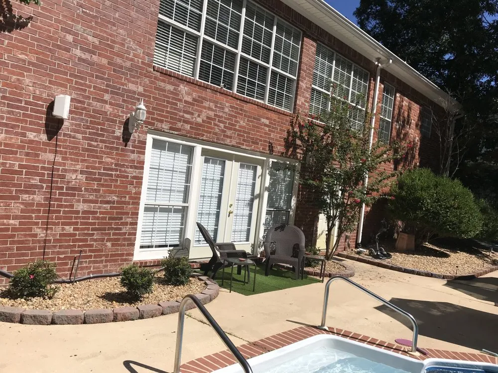 Reliable lawn care service in Little Rock, AR - Felipe and Pancho’s landscaping and irrigation services