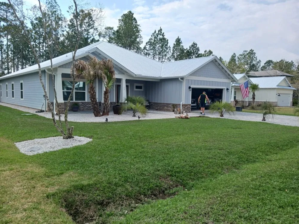 Local lawn care service in DeFuniak Springs, FL - Felipe Lopez Lanscaping