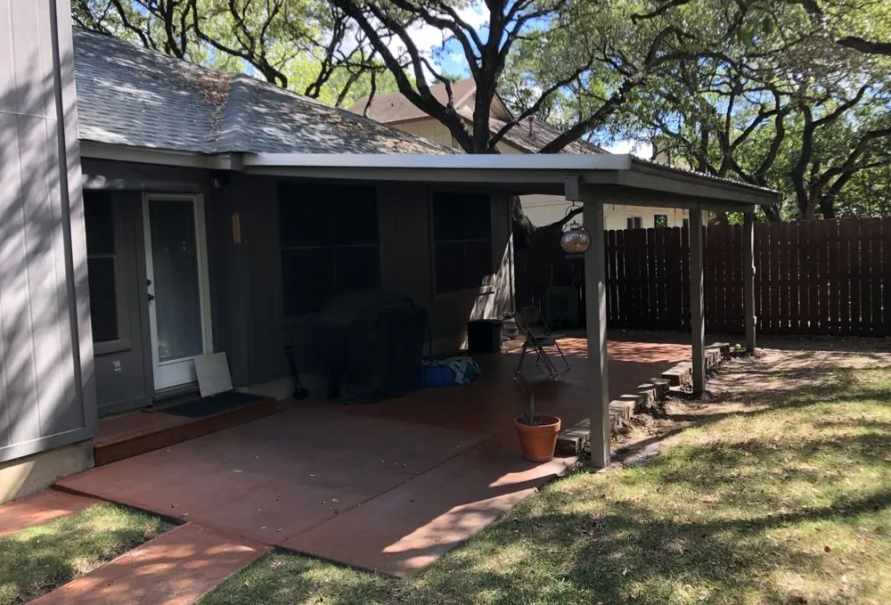 Custom yard cleanup service for homes in Taylor, TX by Felipe’s Landscape & Masonry