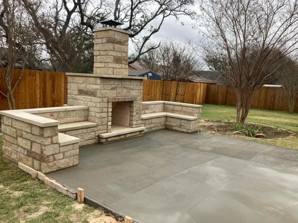 Affordable yard cleanup service in Taylor, TX by Felipe’s Landscape & Masonry