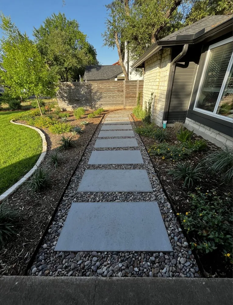 Reliable lawn mowing service for homes in Taylor, TX by Felipe’s Landscape & Masonry