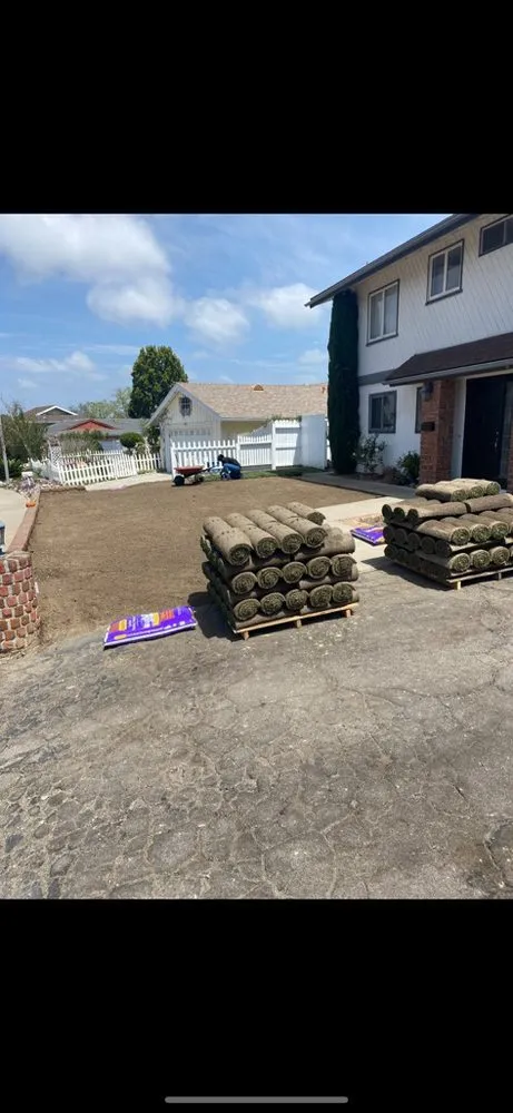 Local outdoor landscaping experts serving Laguna Niguel, CA - Felipe's Landscape