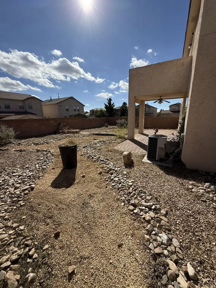 Custom yard maintenance for residential properties across Rio Rancho, NM - Felipe’s Landscaping and removal