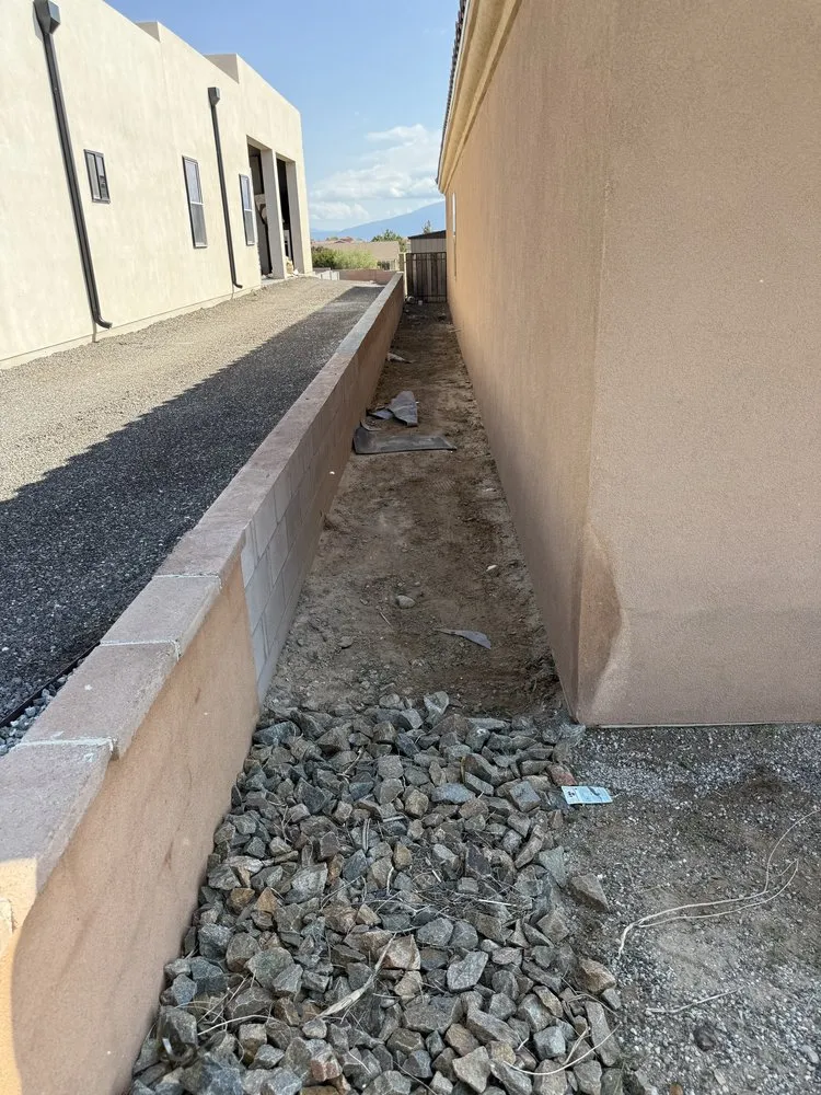 Affordable yard maintenance in Rio Rancho, NM - Felipe’s Landscaping and removal