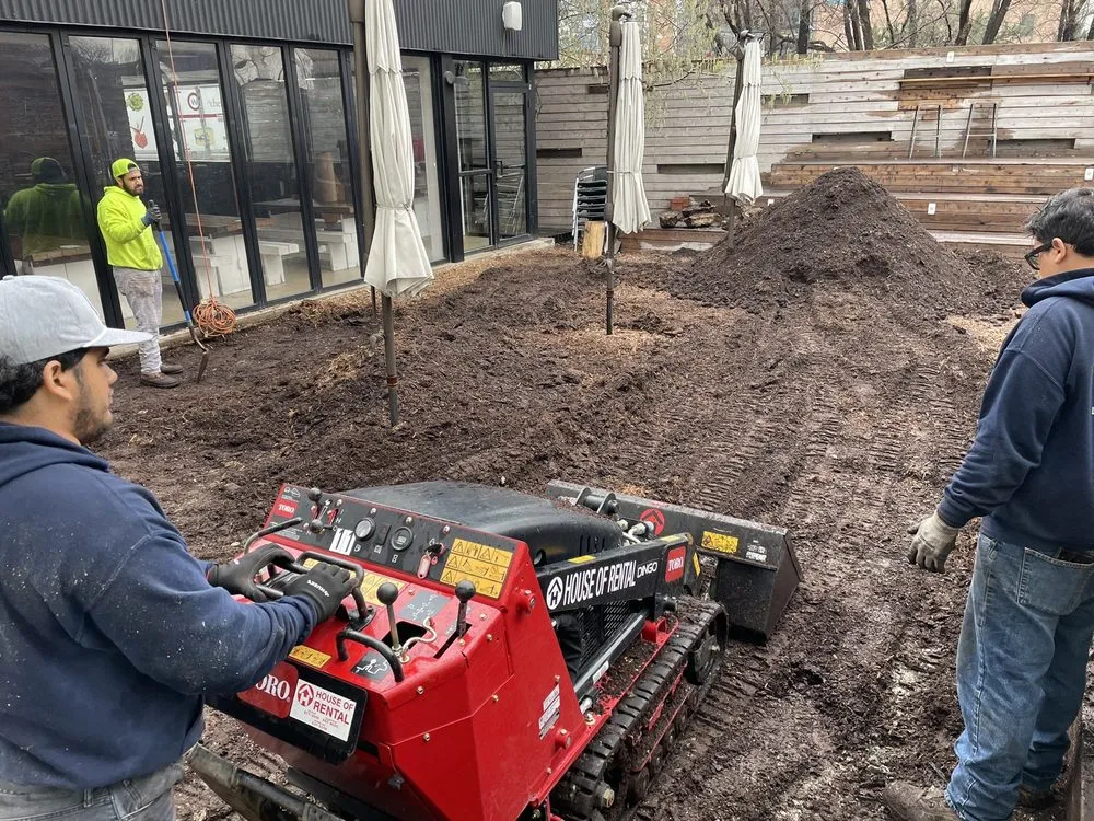 Trusted yard maintenance in Chicago, IL - Felipe’s Lawn Care & Snow Removal Services